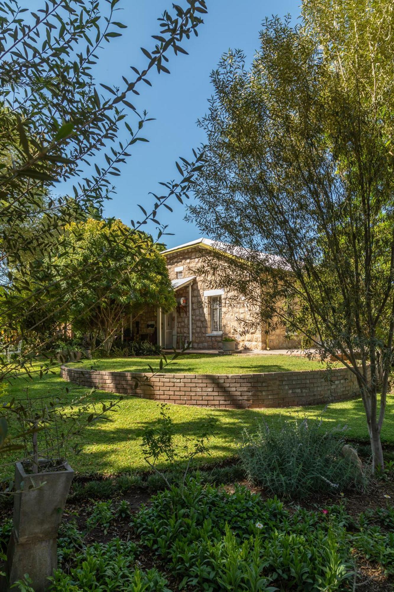 Hh 820 Accomodation Grootfontein Екстериор снимка