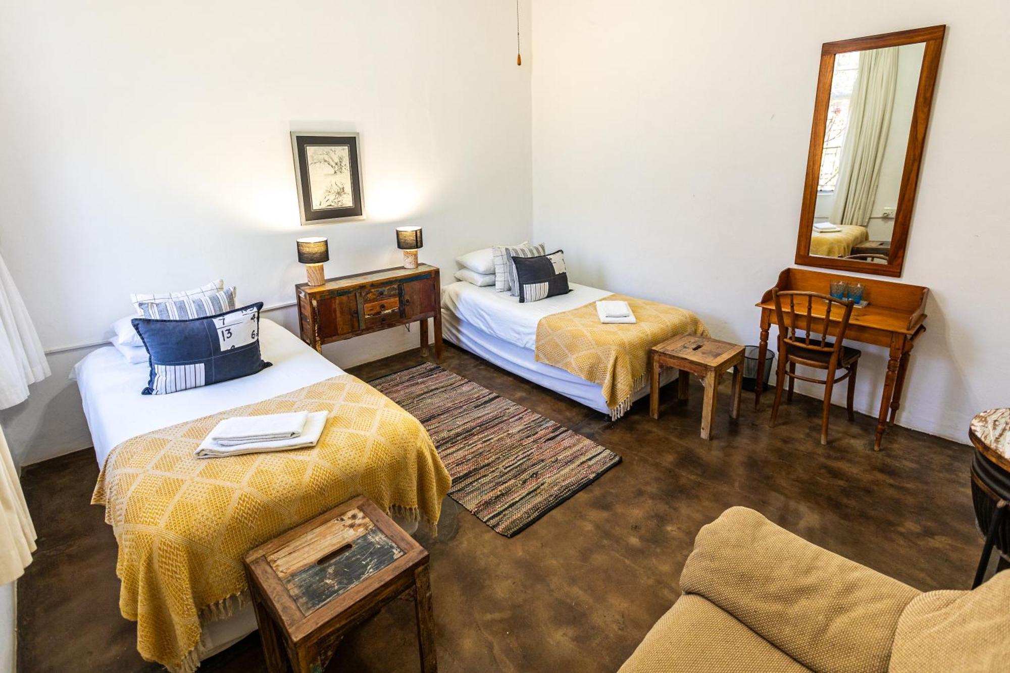 Hh 820 Accomodation Grootfontein Екстериор снимка